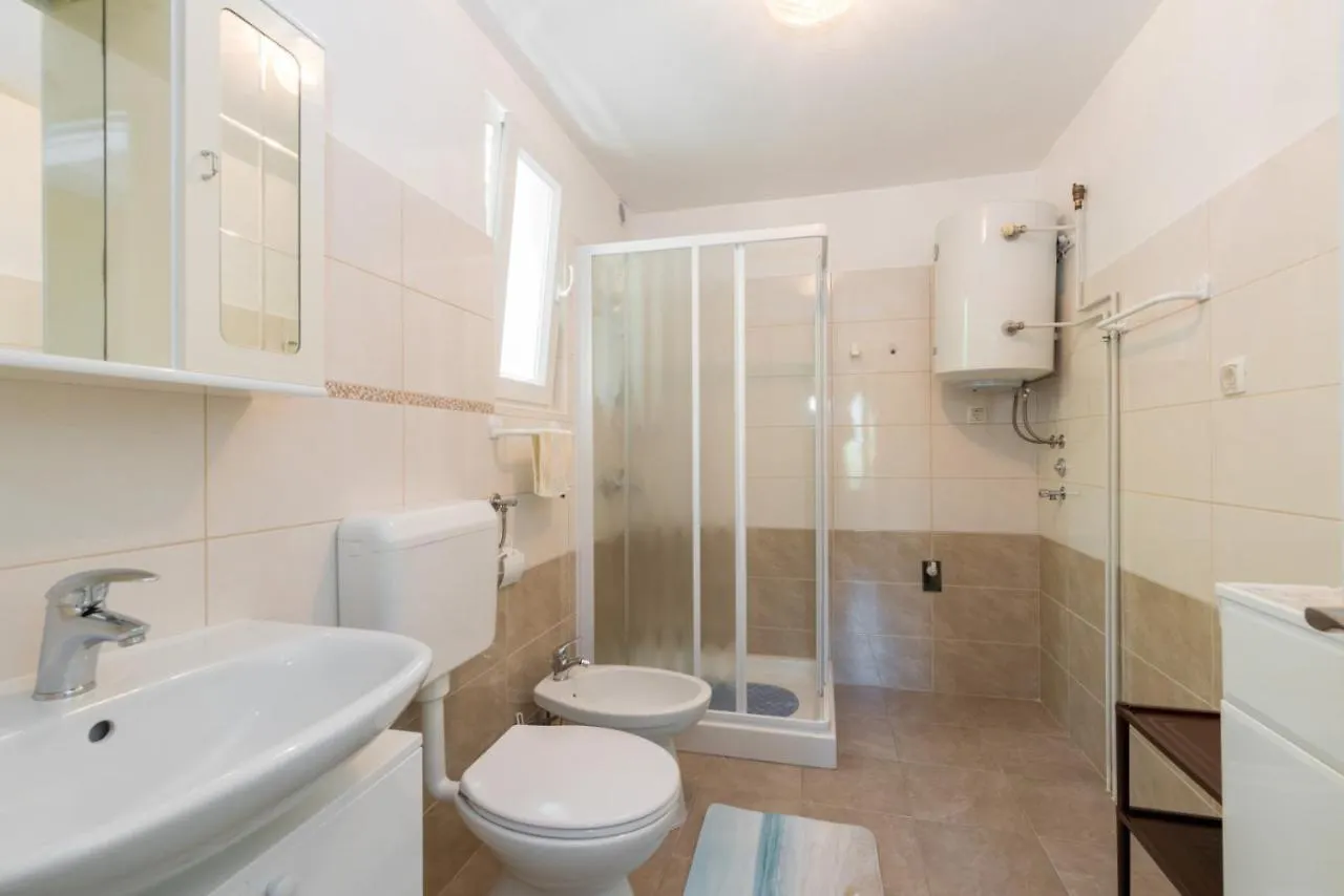Apartment Nevenko Rabac