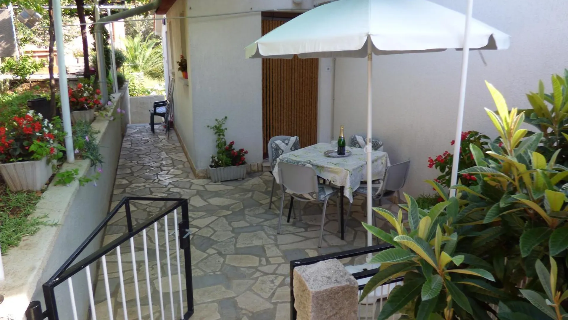 Apartment Nevenko Rabac 0*,  Croatia